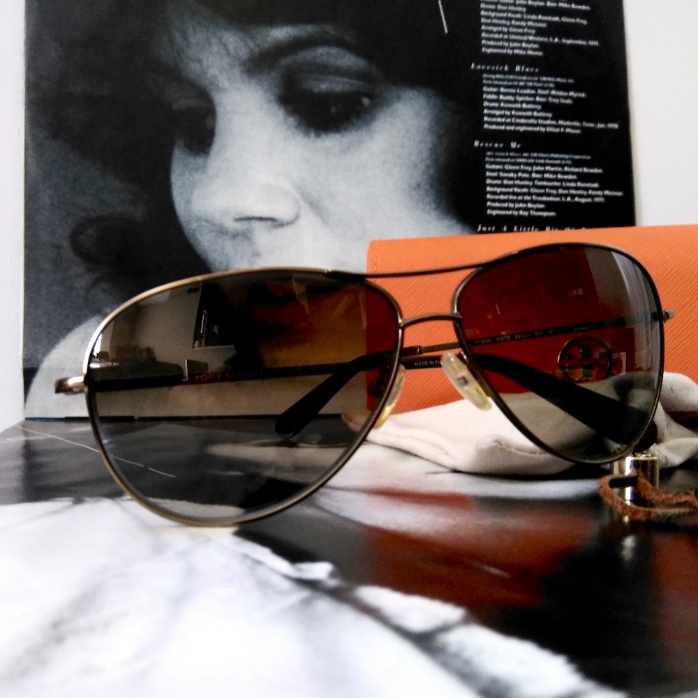 Tory Burch Aviator Sunglasses